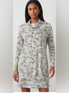 Hem & Thread Camo Print Long Sleeve Cowl Neck Dress - Size Small